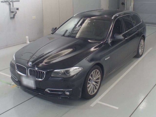 11018 BMW 5 SERIES XL20 2013 г. (CAA Chubu)